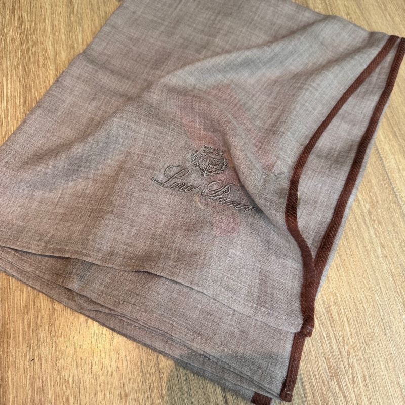 Louis Vuitton Scarf